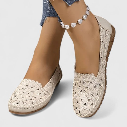 Beige / 35